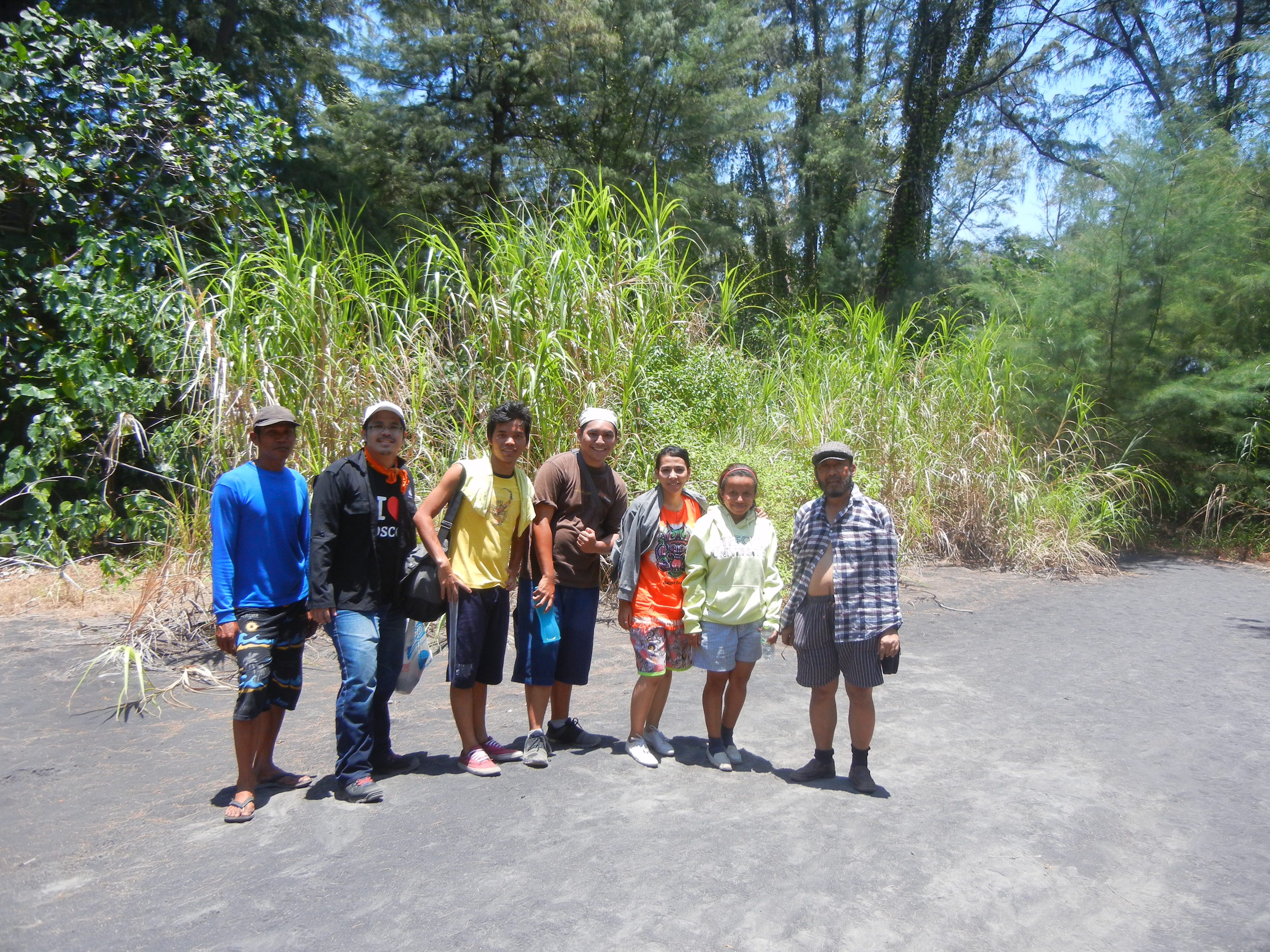 Menjelajahi Krakatau